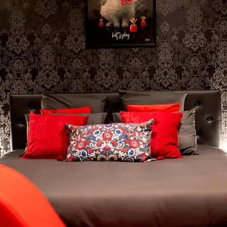 * Jacuzzi * * Aubie-et-Espessas